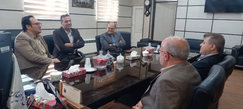 دیدار رییس دانشگاه علوم پزشکی اراک با فرماندار دلیجان